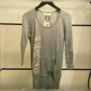 ✨🆕BNWOT!Gwen Stefani Harajuku Lovers “Angel”Thermal Long Sleeve Shirt Sz Md!RARE